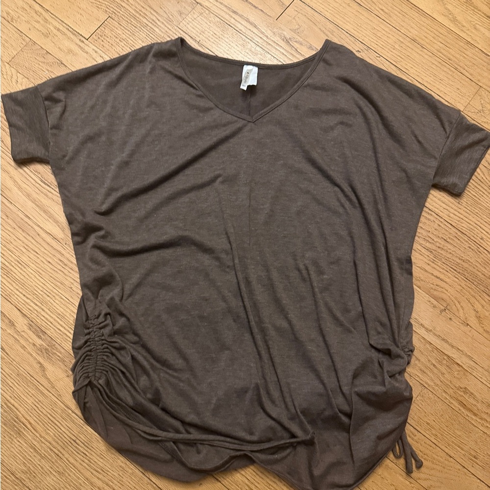 42 Pops Brown Tunic Top for Women, Size M/L - Like New